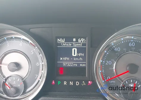 2014 Chrysler Town & Country Touring from USA, damaged, VIN 2C4RC1BG9ER271425